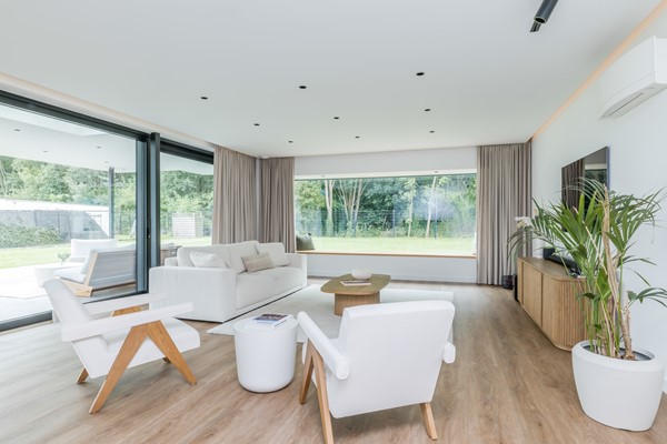Foto - Te koop: Imposant ontworpen villa uit 2023 die alles te bieden heeft: luxe, comfort en duurzaamheid in de geliefde nieuwbouwwijk Park Hoogveld